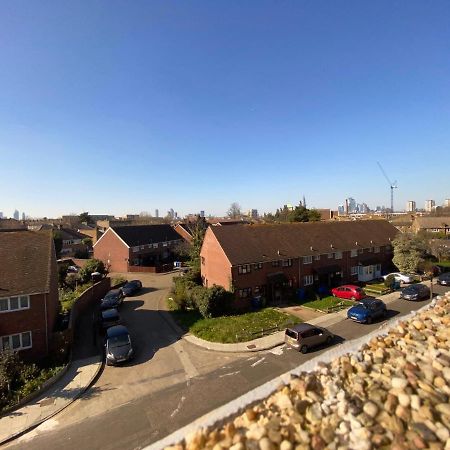 Bright, Spacious, Modern Interior Decor 2 Bedrooms Apartment With Amazing Views Londres Exterior foto