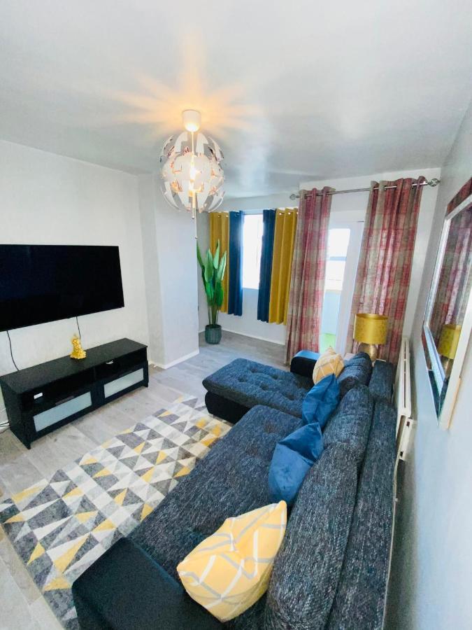 Bright, Spacious, Modern Interior Decor 2 Bedrooms Apartment With Amazing Views Londres Exterior foto