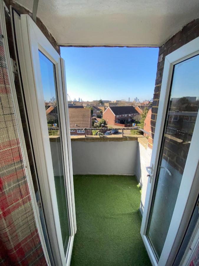 Bright, Spacious, Modern Interior Decor 2 Bedrooms Apartment With Amazing Views Londres Exterior foto