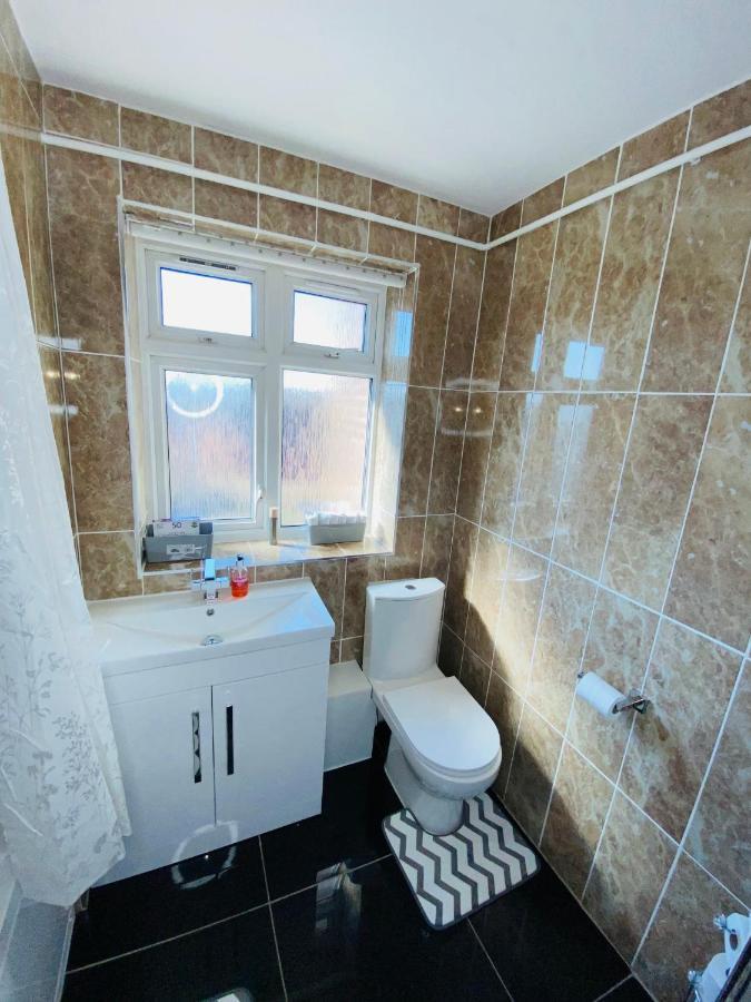 Bright, Spacious, Modern Interior Decor 2 Bedrooms Apartment With Amazing Views Londres Exterior foto
