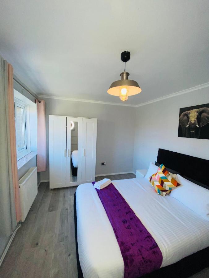 Bright, Spacious, Modern Interior Decor 2 Bedrooms Apartment With Amazing Views Londres Exterior foto